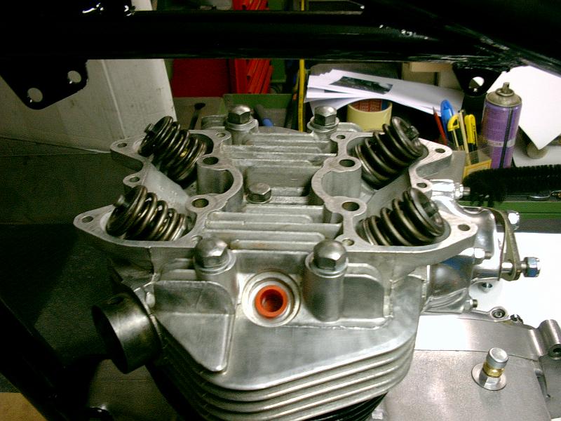 PICT0012_3.JPG - valves mounted